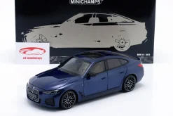 BMW i4 M50 Baujahr 2022 blau metallic 1:18 Minichamps