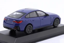 BMW i4 M50 Baujahr 2022 frozen portimaoblau metallic 1:43 Minichamps