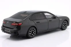 BMW i7 M70 (G70) Baujahr 2024 grau metallic 1:18 Minichamps