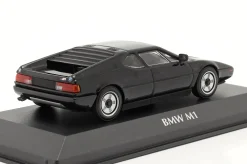 BMW M1 Baujahr 1979 schwarz 1:43 Minichamps