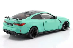 BMW M4 Competition (G82) Baujahr 2024 mintgrün 1:18 Solido