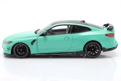 BMW M4 Competition (G82) Baujahr 2024 mintgrün 1:18 Solido