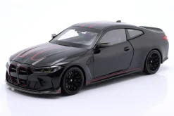 BMW M4 CSL (G82) Baujahr 2023 schwarz 1:18 Minichamps