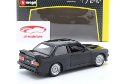 BMW M3 (E30) Baujahr 1988 schwarz 1:24 Bburago