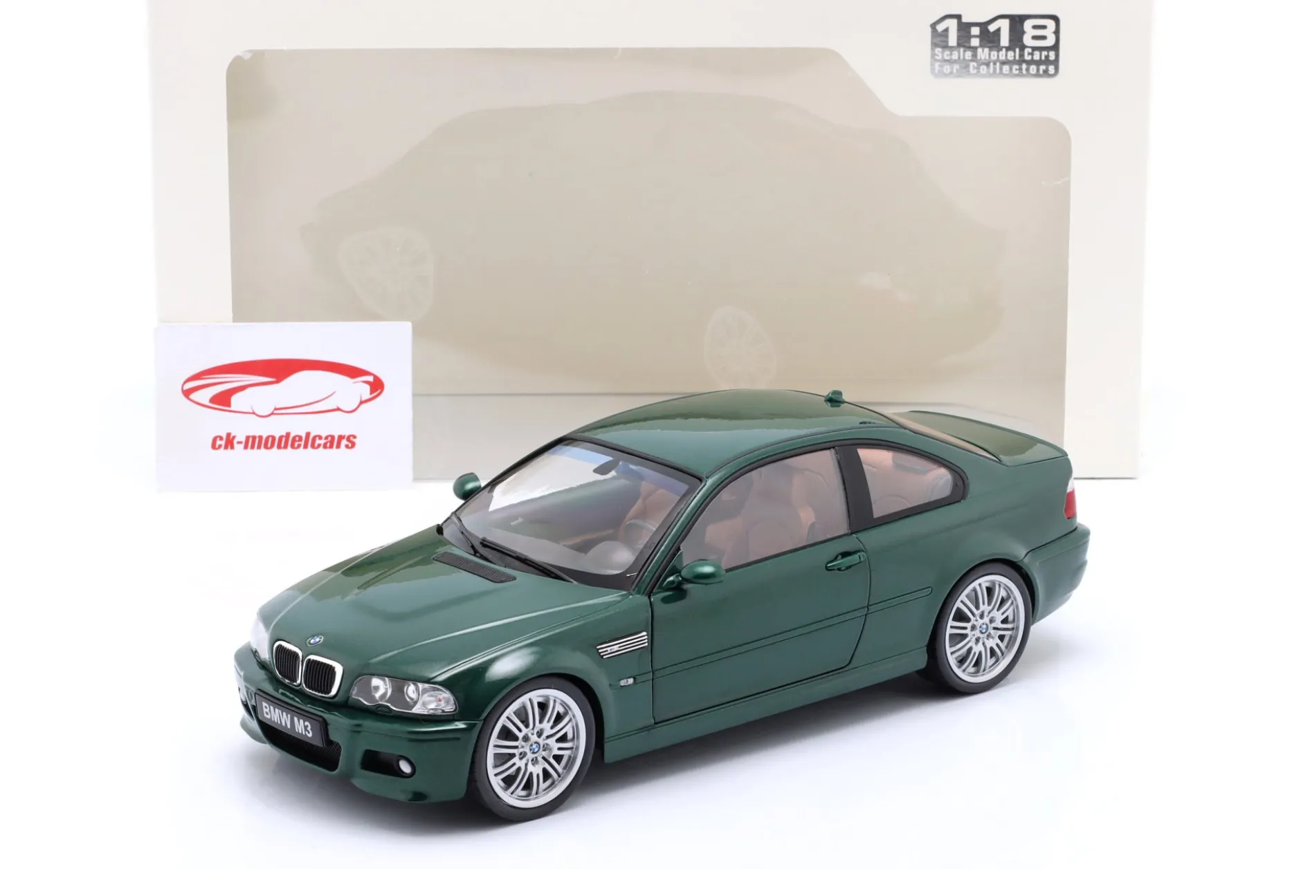 BMW M3 (E46) Coupe Baujahr 2000 Oxford grün 1:18 Solido
