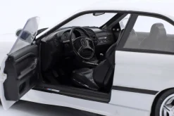 BMW M3 (E36) Coupe Lightweight M-Design Baujahr 1990 weiß 1:18 Solido