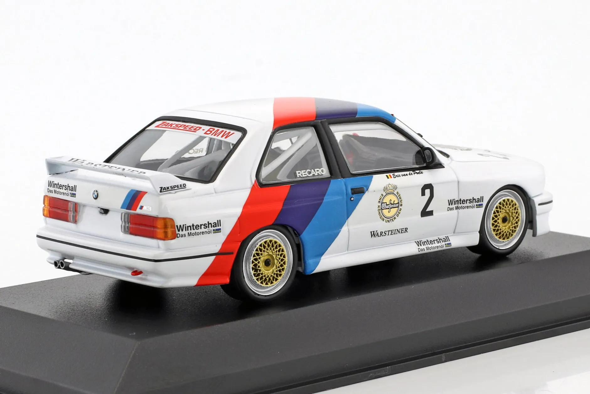 BMW M3 (E30) #2 DTM Champion 1987 Eric van de Poele 1:43 Minichamps