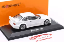 BMW M3 (E36) GTR Baujahr 1993 weiß 1:43 Minichamps