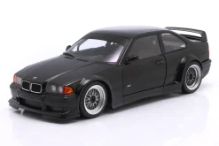 BMW M3 E36 GTR Plain Body Version schwarz 1:18 WERK83