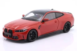 BMW M4 (G82) Baujahr 2024 rot metallic 1:18 Minichamps
