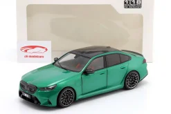 BMW M5 (G90) M Baujahr 2025 Isle of Man grün metallic 1:18 Solido