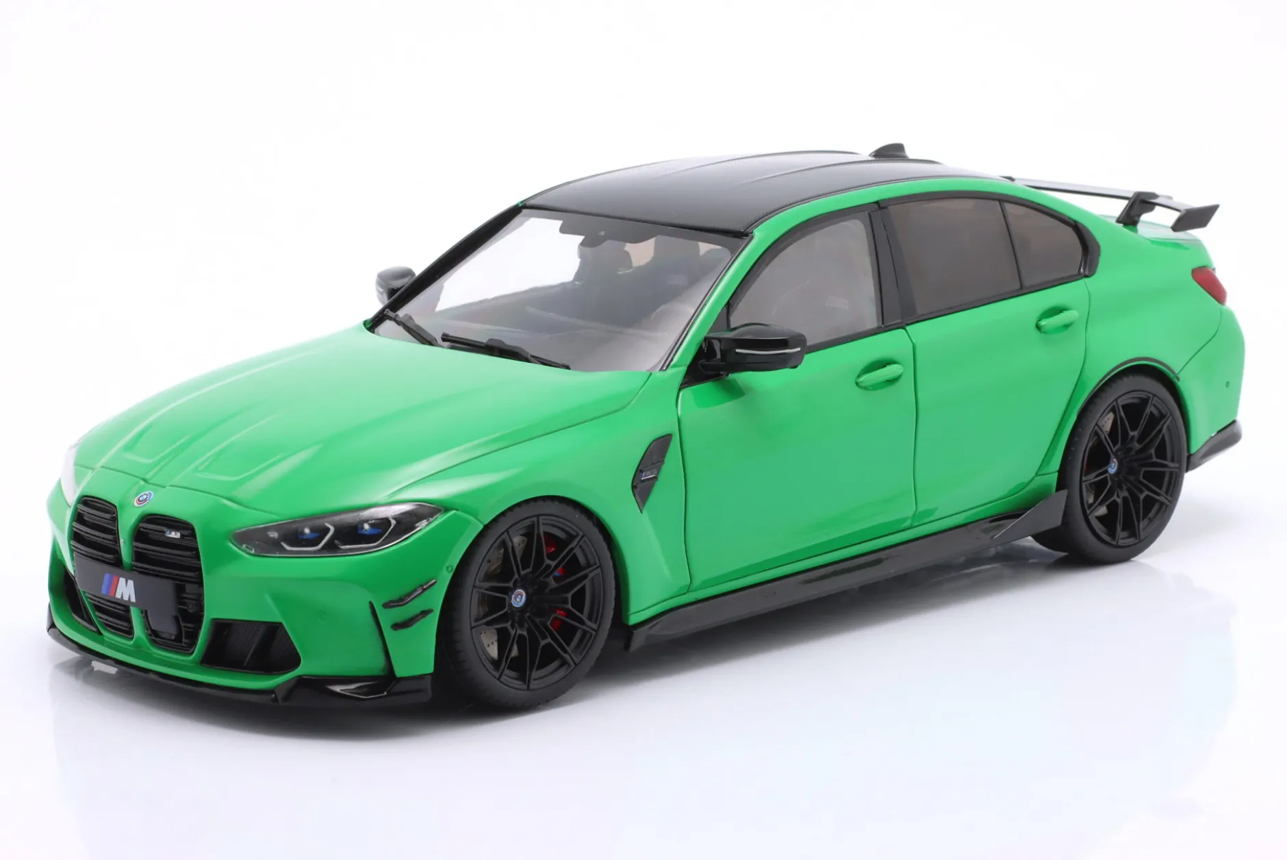 BMW M3 (G80) Performance Parts Baujahr 2024 signalgrün 1:18 Solido