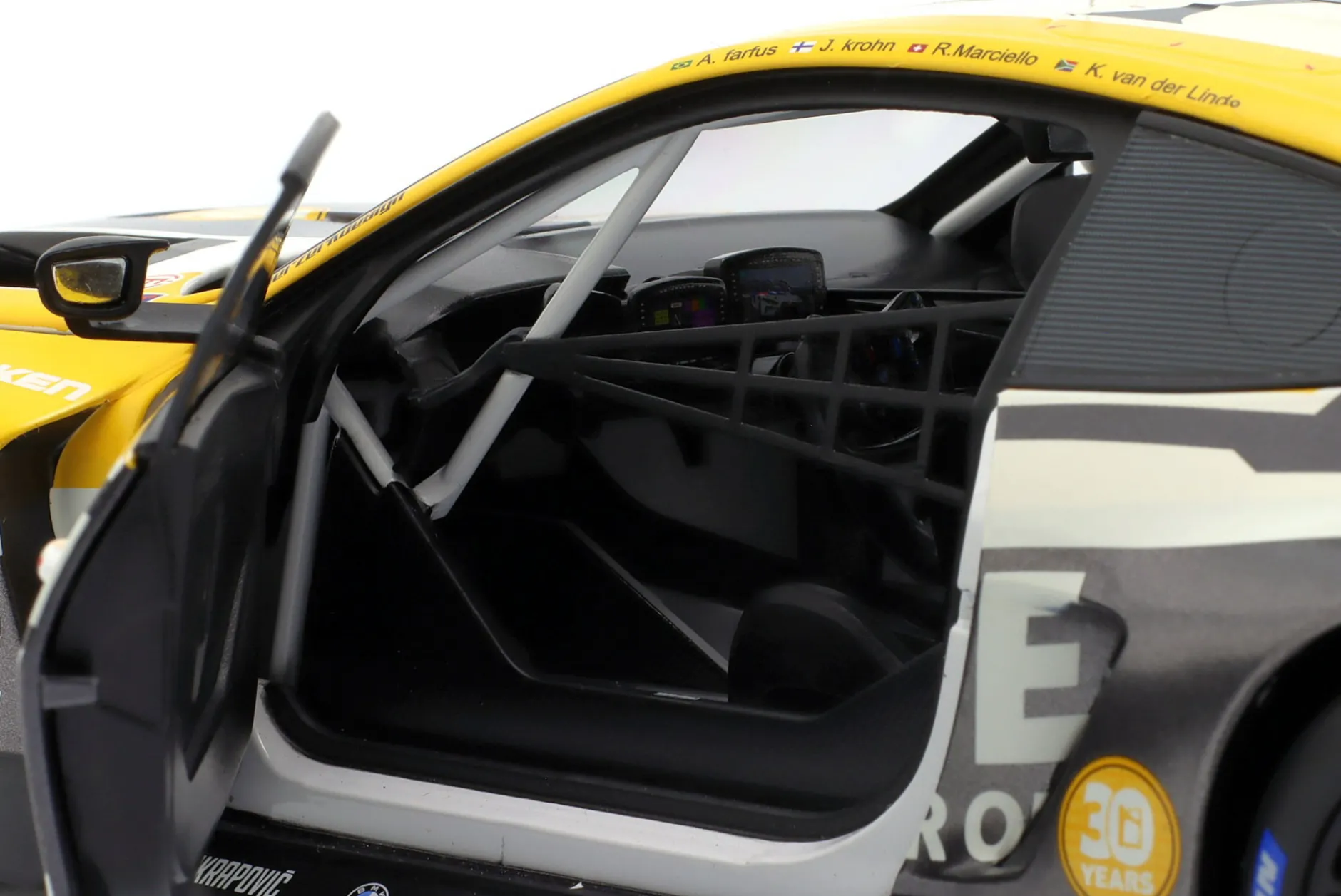 BMW M4 GT3 Evo #98 Sieger 24h Nürburgring 2025 Rowe Racing 1:18 Minichamps