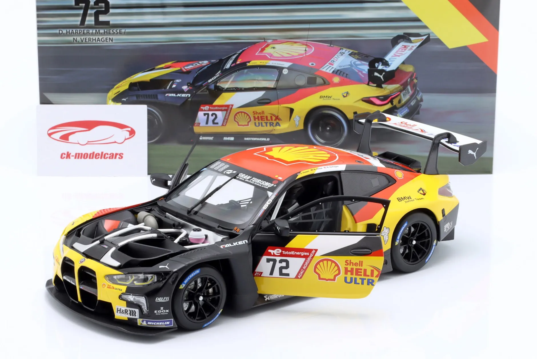 BMW M4 GT3 #72 24h Nürburgring 2022 BMW Junior Team 1:18 Minichamps