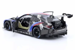 BMW M4 GT3 #1 Testcar 2021 BMW Motorsport 1:18 Minichamps