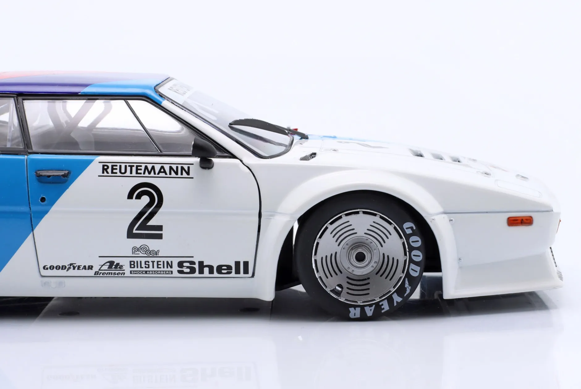 BMW M1 Procar #2 BMW M1 ProCar Serie 1979 Carlos Reutemann 1:18 WERK83