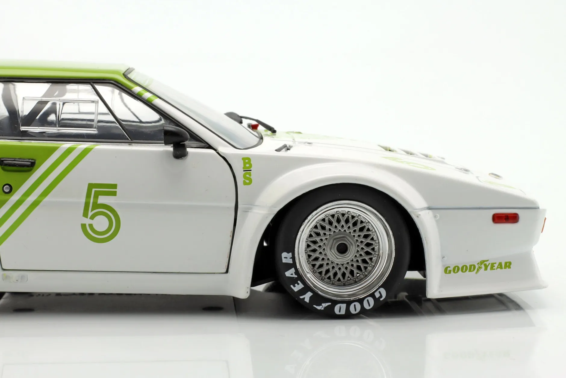 BMW M1 Procar #5 M1 ProCar Series Champion 1980 Nelson Piquet 1:18 WERK83