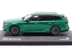 BMW M5 Touring (G99) Baujahr 2024 Isle of Man grün metallic 1:43 Solido