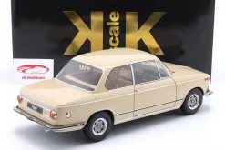 BMW 1602 1. Serie Baujahr 1971 beige 1:12 KK-Scale