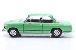 BMW 1602 Taiga Baujahr 1971 grün 1:18 Solido