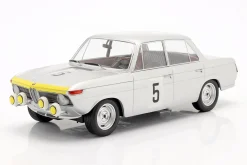 BMW 1800 TISA #5 24h Spa 1965 Hahne, Mairesse 1:18 Minichamps