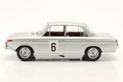 BMW 1800 TISA #6 24h Spa 1965 Munaron, Eppelein 1:18 Minichamps