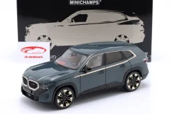 BMW XM (G09) SUV Baujahr 2023 grün metallic 1:18 Minichamps