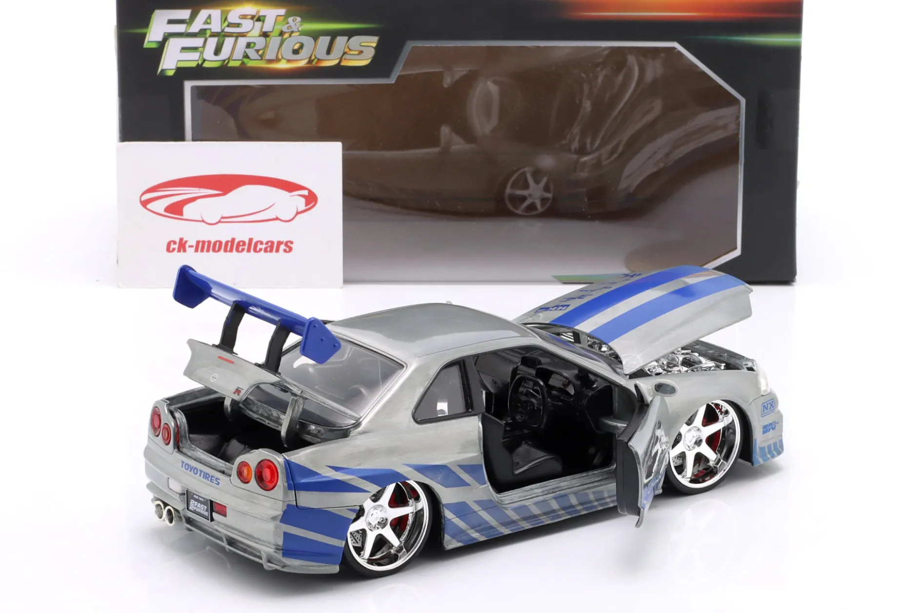 Brian's Nissan GT-R (R34) Film Fast and Furious 2 (2003) silber / blau 1:24 Jada Toys