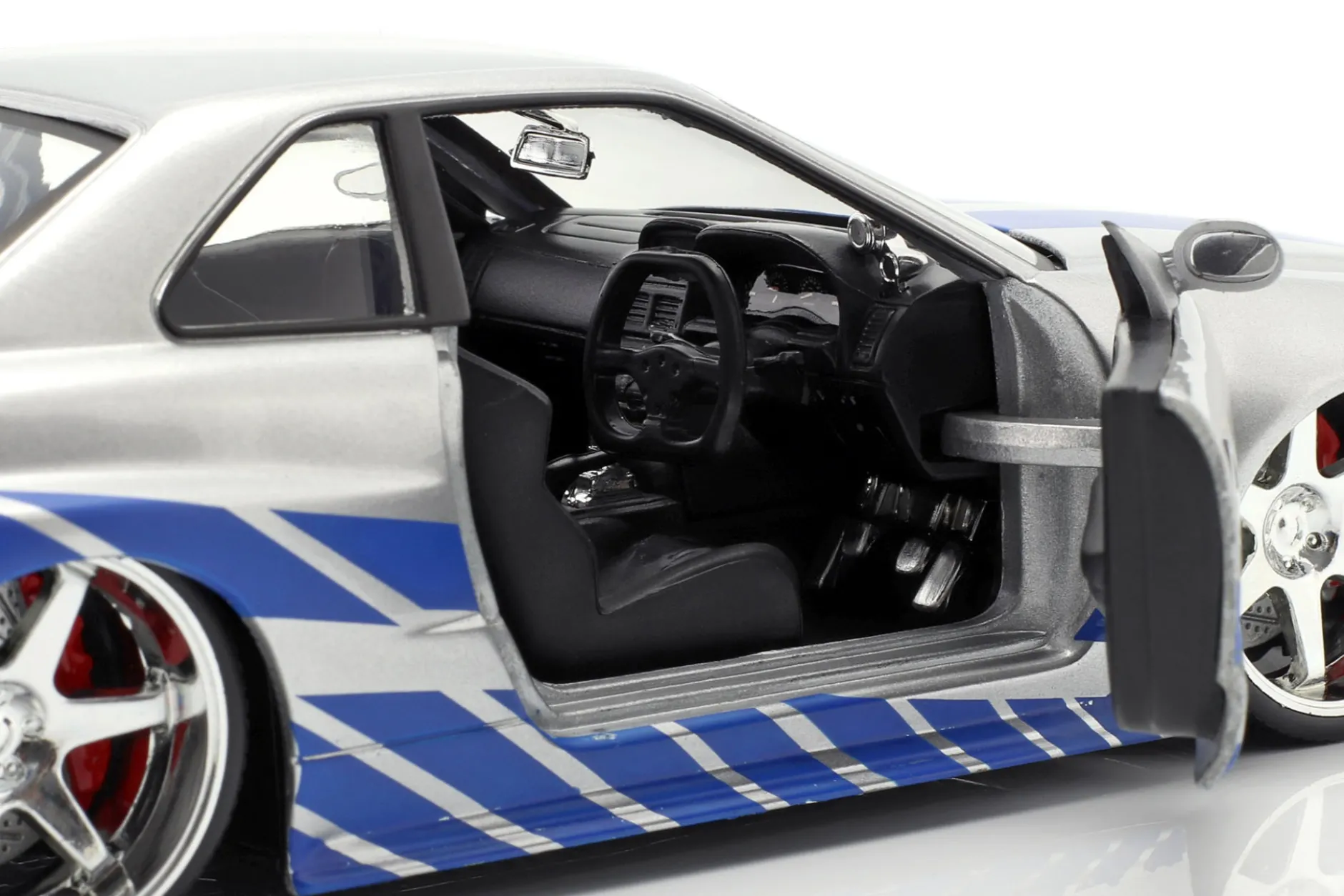 Brian's Nissan Skyline GT-R (R34) Film 2 Fast 2 Furious 2003 1:24 Jada Toys