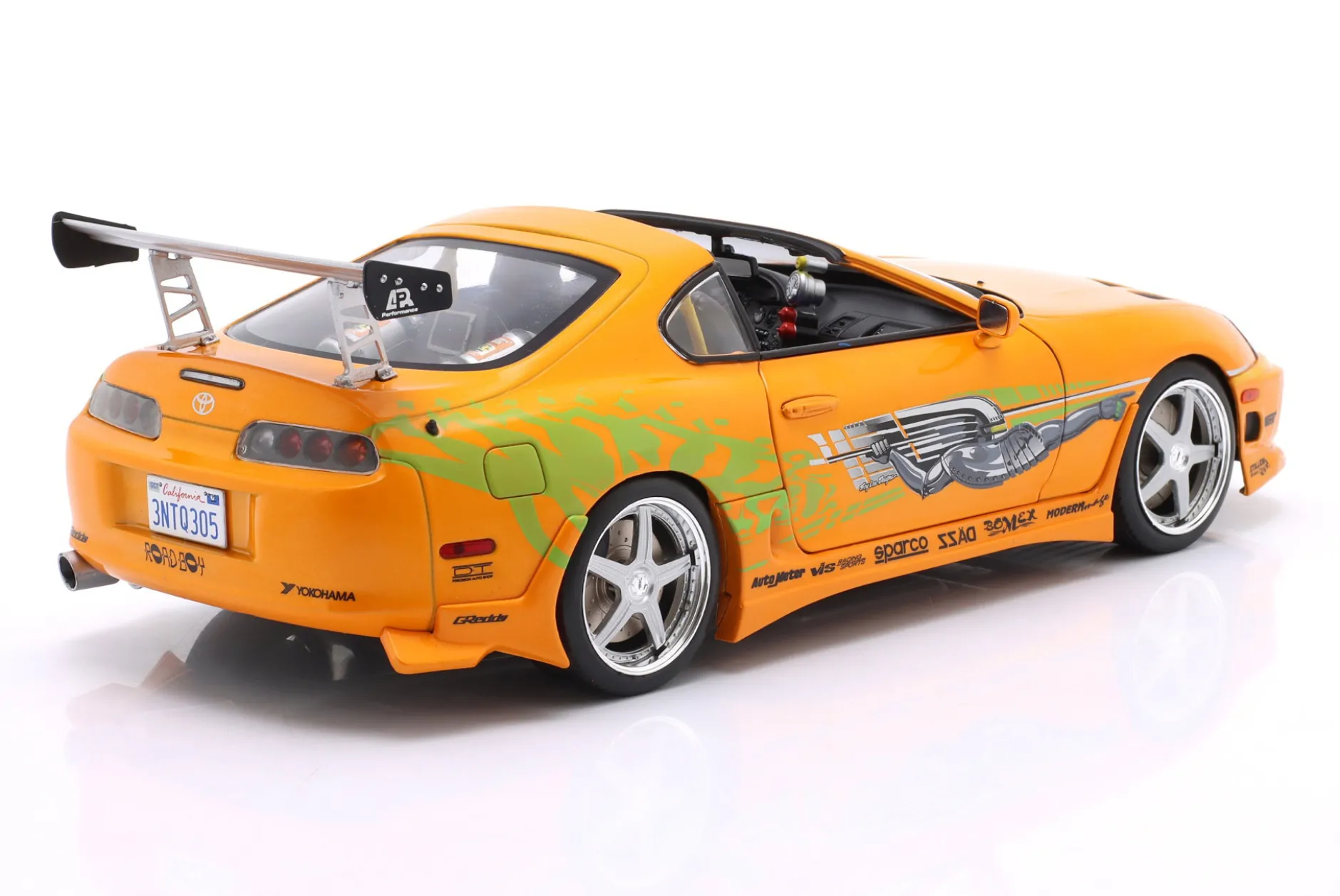 Brian's Toyota Supra MK4 Movie Fast & Furious (2001) orange 1:18 Solido