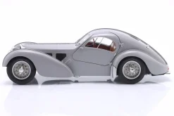 Bugatti Atlantic Type 57 SC Baujahr 1937 grau 1:18 Solido