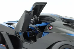 Bugatti Bolide W16.4 Baujahr 2020 blau / carbon 1:18 Bburago