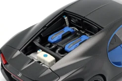 Bugatti Chiron Sport Baujahr 2019 french racing blau / carbon 1:18 AUTOart