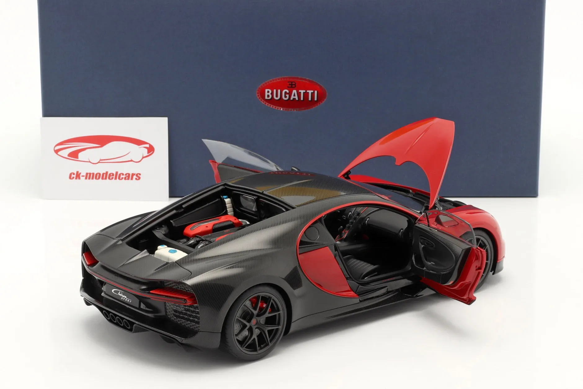 Bugatti Chiron Sport Baujahr 2019 italienrot / carbon 1:18 AUTOart