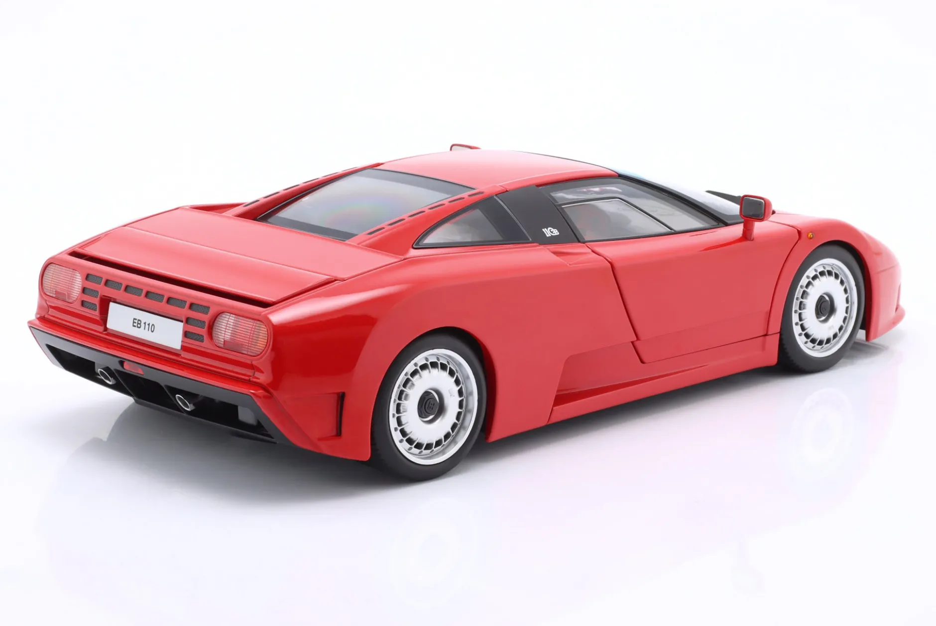 Bugatti EB110 Baujahr 1991 rot 1:12 KK-Scale