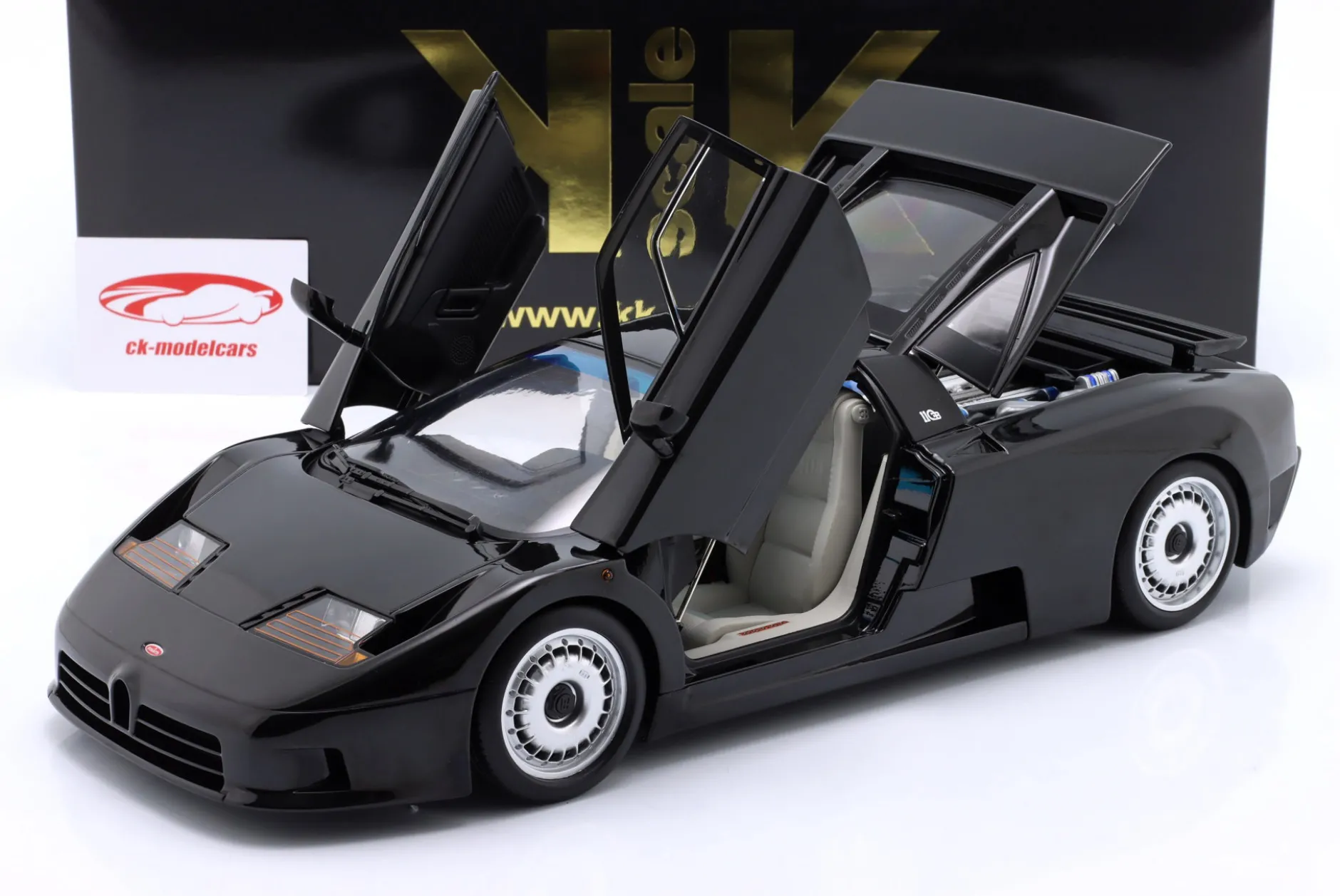 Bugatti EB110 Baujahr 1991 schwarz 1:12 KK-Scale