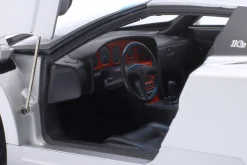 Bugatti EB110 Baujahr 1991 silber 1:12 KK-Scale