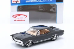 Buick Riviera Baujahr 1965 schwarz 1:24 Maisto