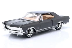 Buick Riviera Baujahr 1965 schwarz 1:24 Maisto