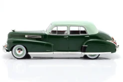 Cadillac Fleetwood Series 60 Special Sedan 1941 grün 1:18 ModelCar Group