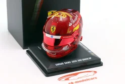 Carlos Sainz Scuderia Ferrari #55 2nd Abu Dhabi GP Formel 1 2024 Helm 1:5 LookSmart