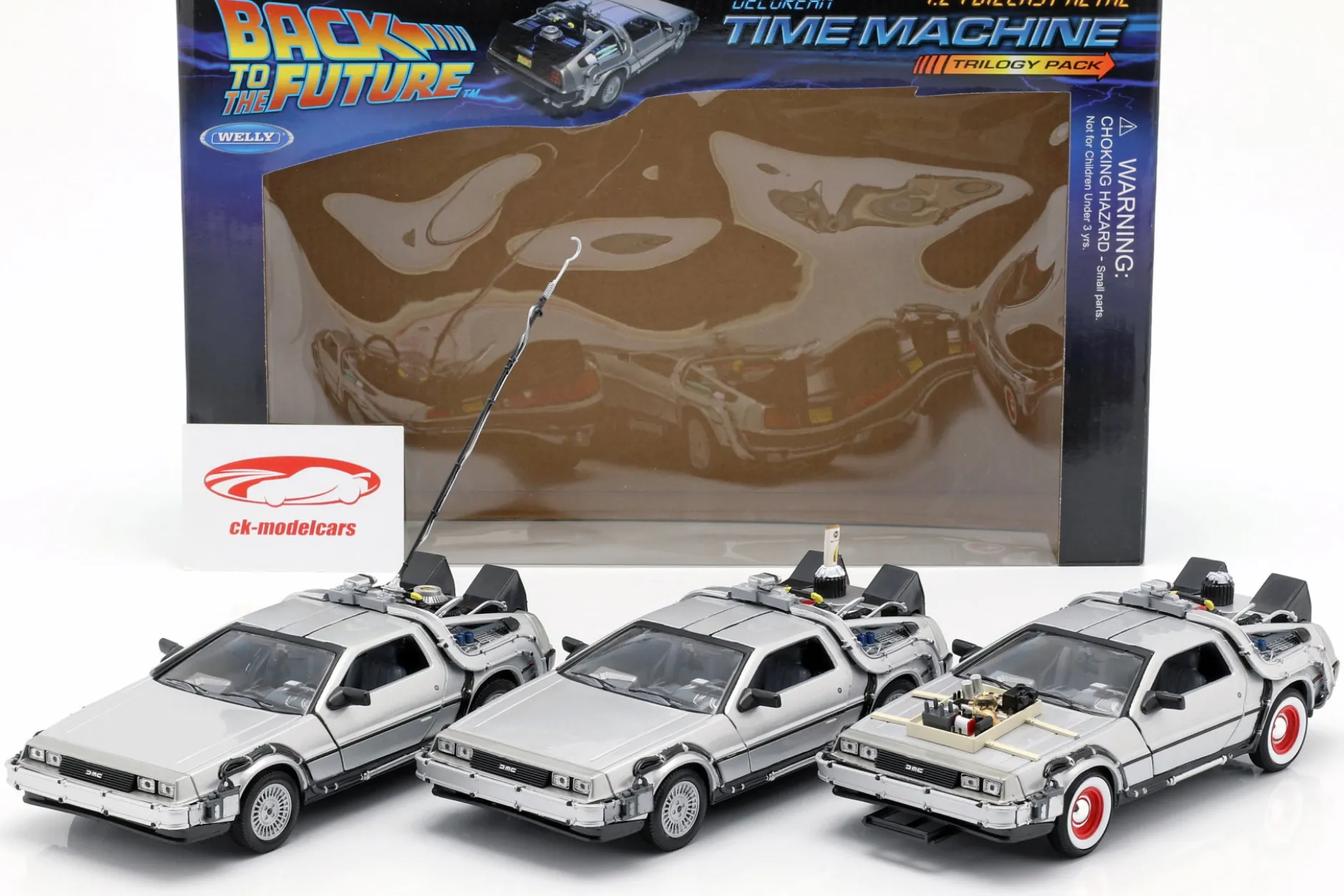 3 Car-Set DeLorean DMC-12 Back to the Future Part 1-3 1985-90 1:24 Welly