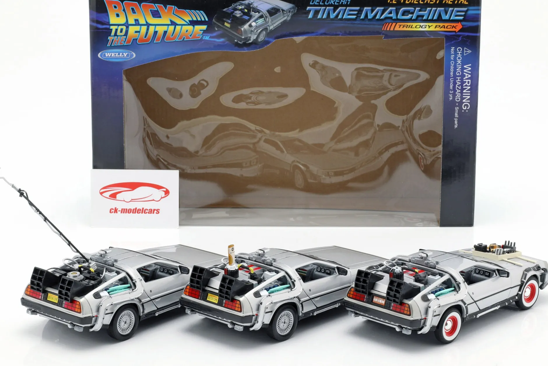 3 Car-Set DeLorean DMC-12 Back to the Future Part 1-3 1985-90 1:24 Welly