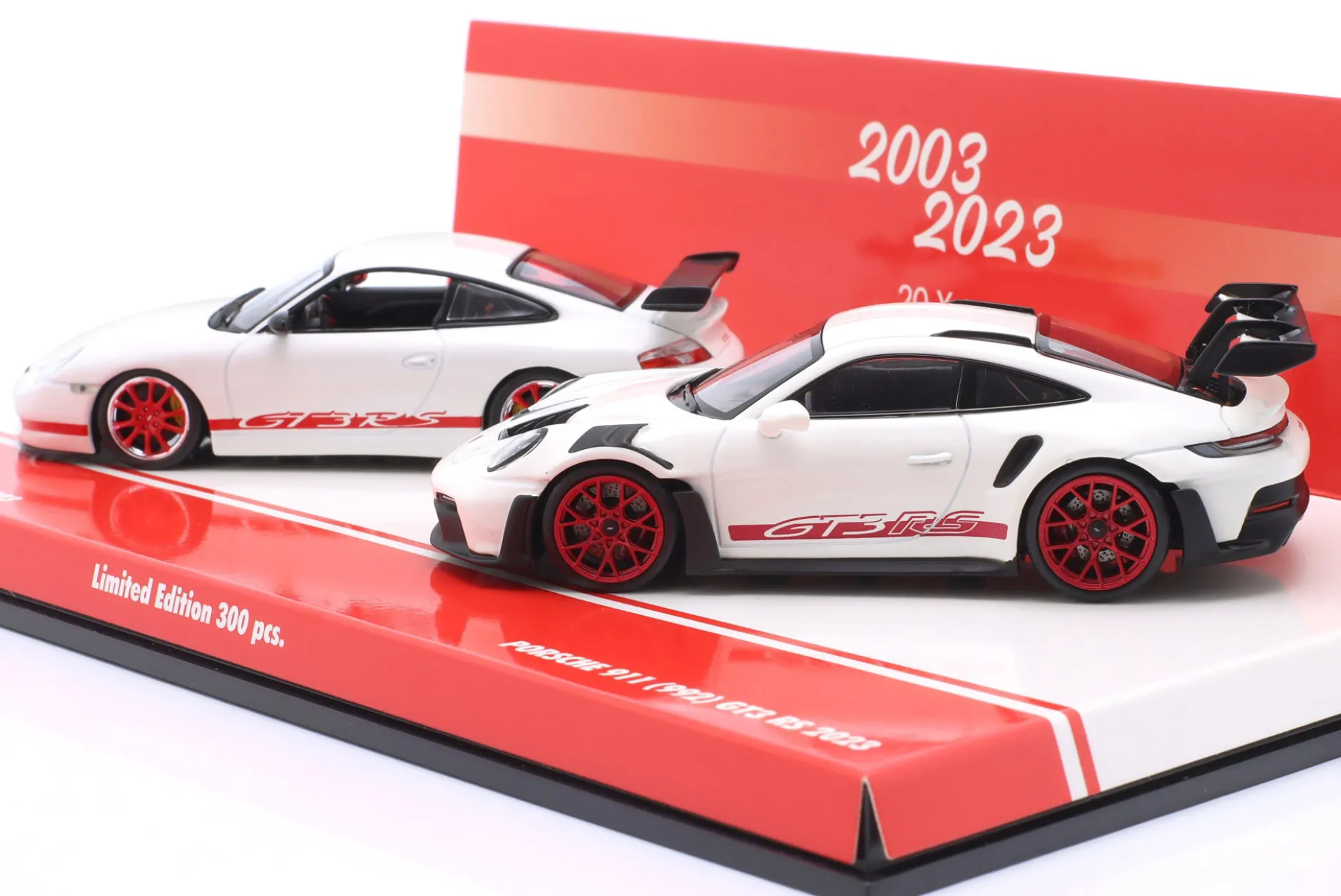 2-Car Set 20 Jahre Porsche 911 GT3 RS: 996 (2003) & 992 (2023) 1:43 Minichamps