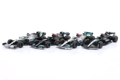 4-Car Set Mercedes-AMG Petronas Lewis Hamilton Formel 1 2019-2024 1:43 Bburago