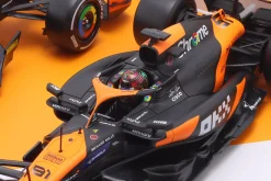 2-Car Set Norris #4 & Piastri #81 McLaren MCL38 Miami GP Formel 1 2024 1:24 Bburago