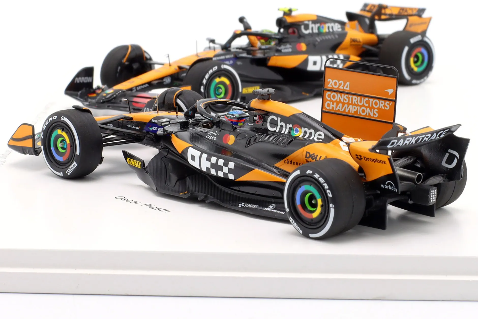 2-Car Set Norris #4 & Piastri #81 McLaren Konstrukteurs-Weltmeister Formel 1 2024 1:43 Spark