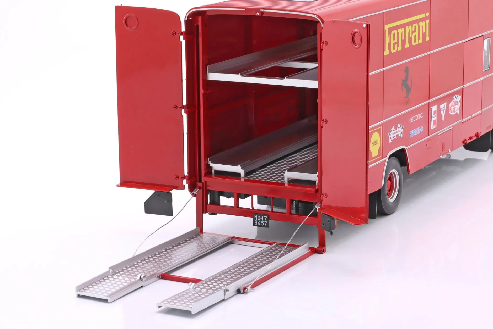 3-Car Set: OM Fiat 150 Rolfo Renntransporter mit 2x Ferrari 512S 1:18 WERK83