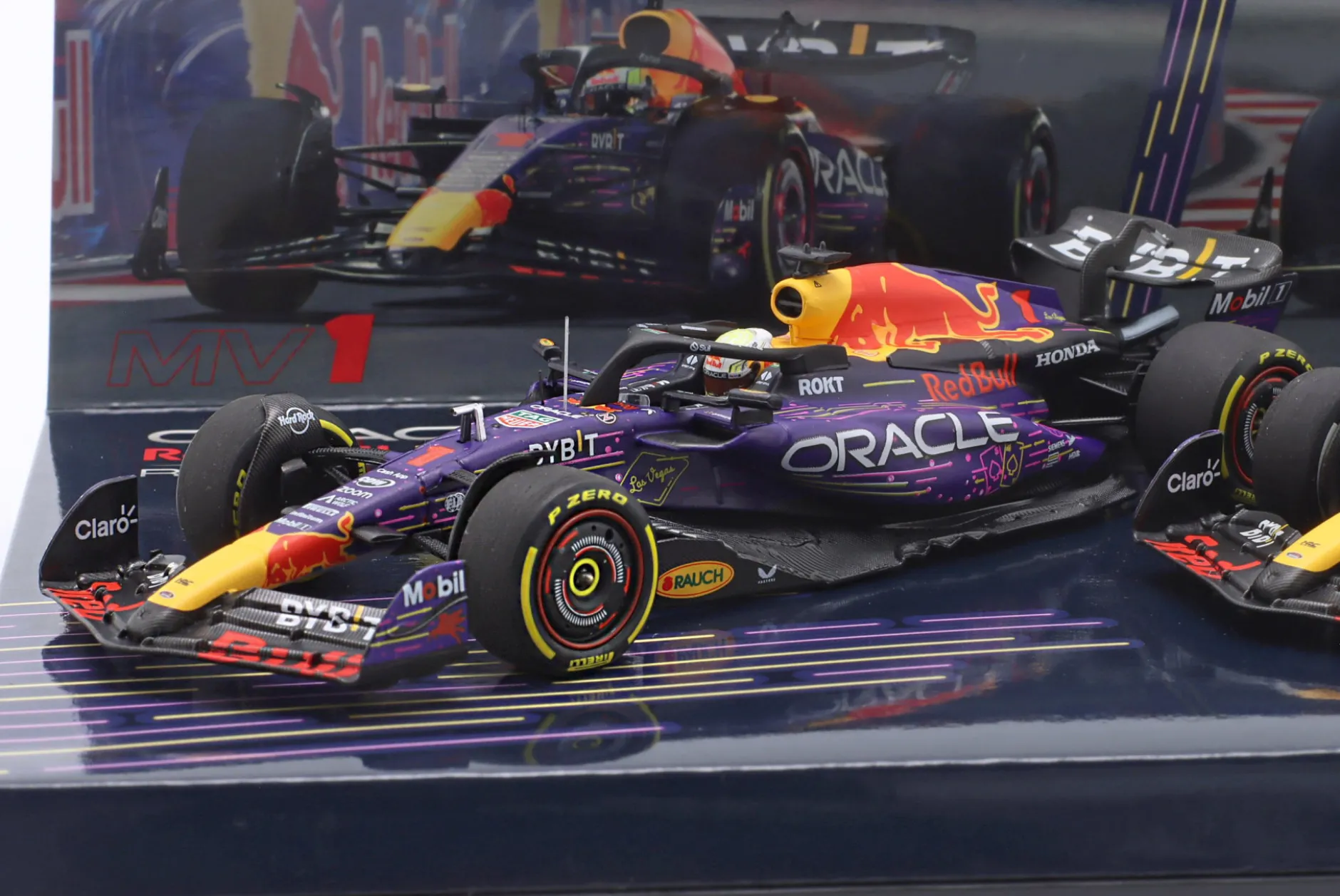 2-Car Set Verstappen #1 & Perez #11 Las Vegas GP Formel 1 Weltmeister 2023 1:43 Minichamps