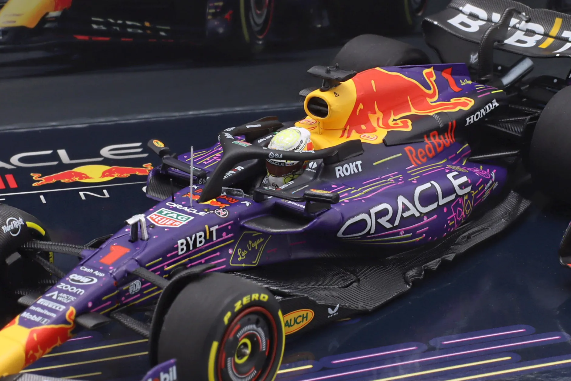 2-Car Set Verstappen #1 & Perez #11 Las Vegas GP Formel 1 Weltmeister 2023 1:43 Minichamps